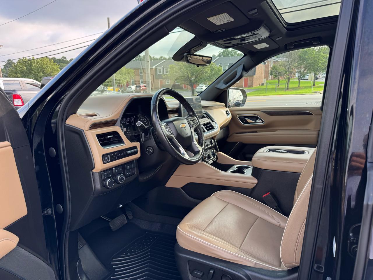 Chevrolet Tahoe 4WD 4dr Premier 2021