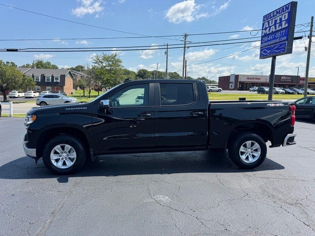 Chevrolet Silverado 1500 4WD Crew Cab 147" LT w/1LT 2025