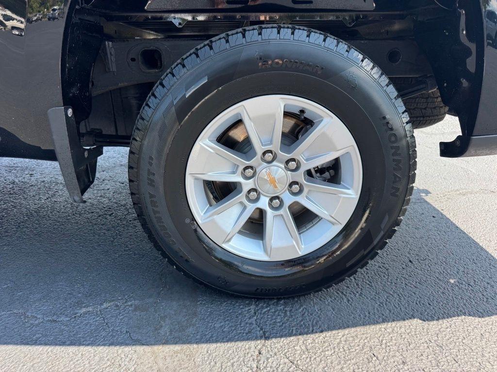 Chevrolet Silverado 1500 4WD Crew Cab 147" LT w/1LT 2025