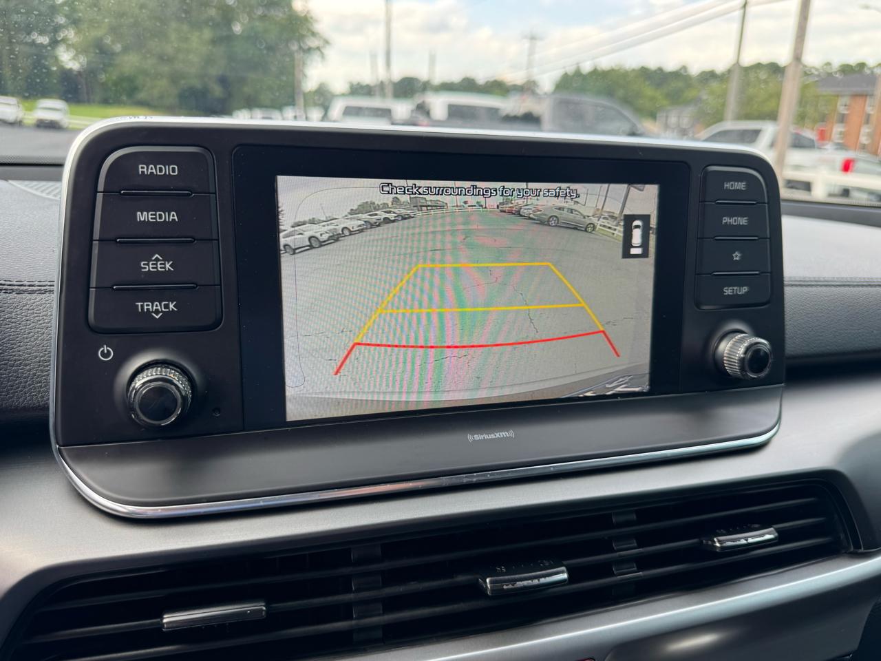 Kia Telluride LX FWD 2021