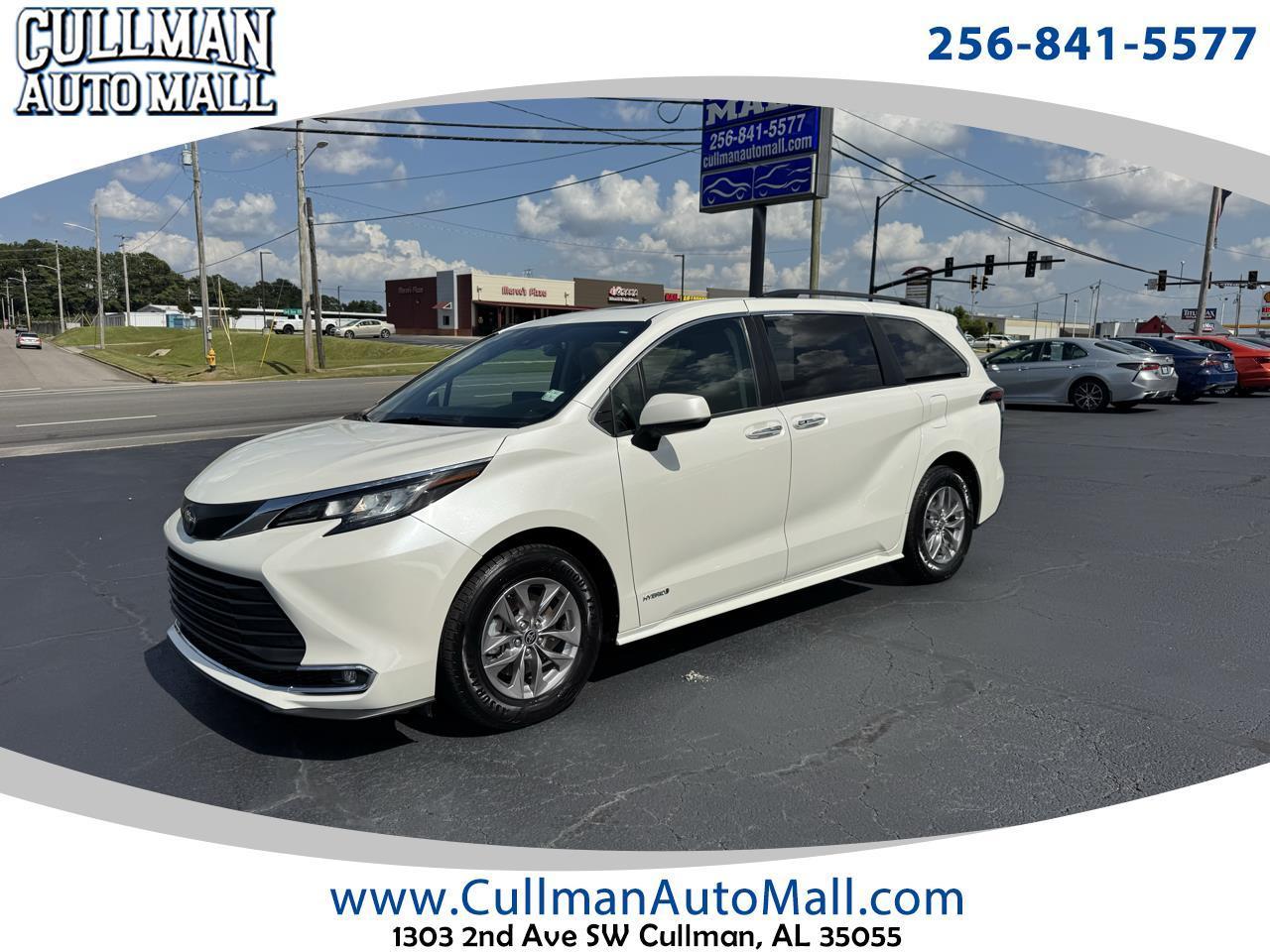 Toyota Sienna XLE FWD 8-Passenger (Natl) 2021
