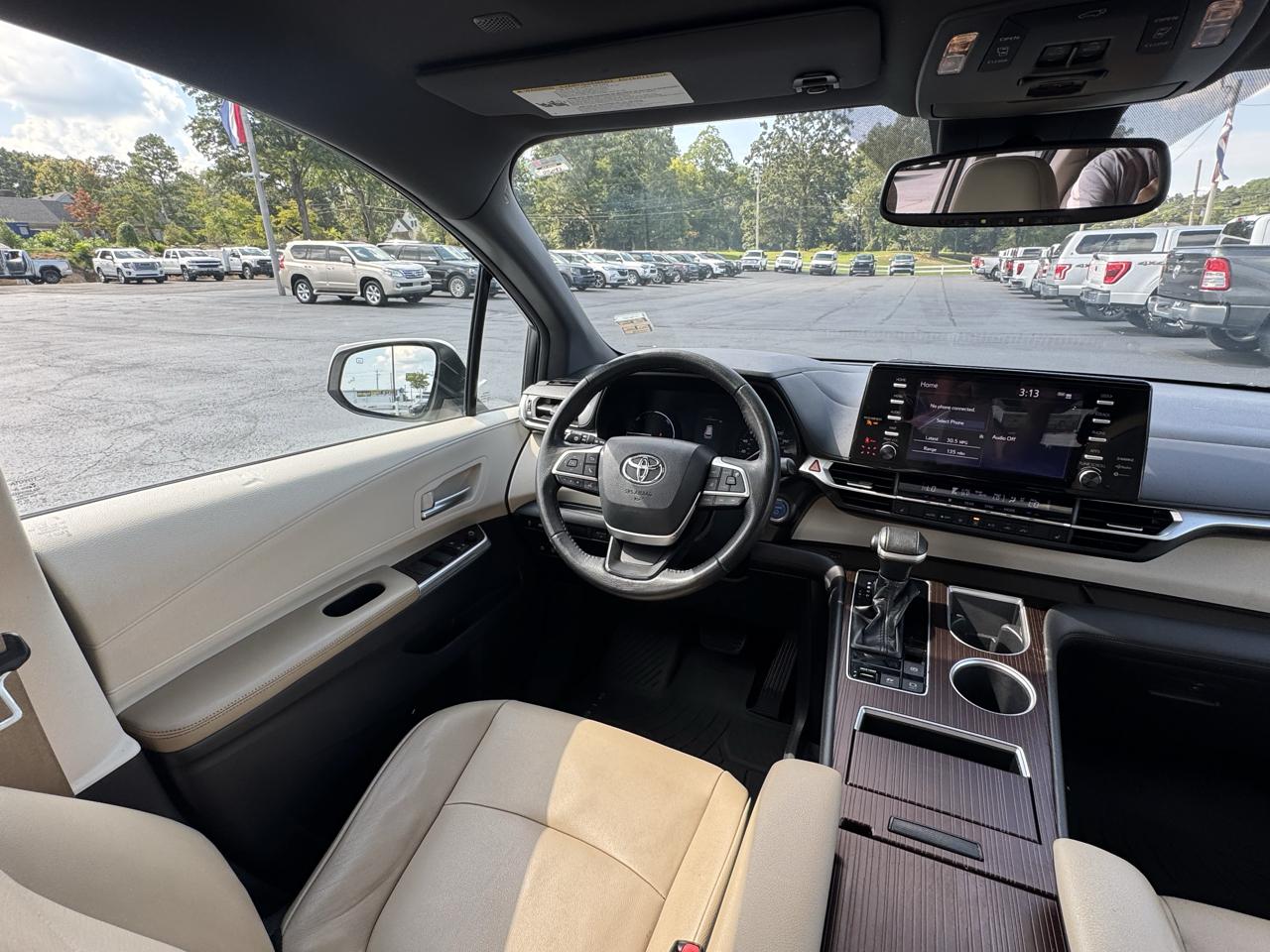 Toyota Sienna XLE FWD 8-Passenger (Natl) 2021