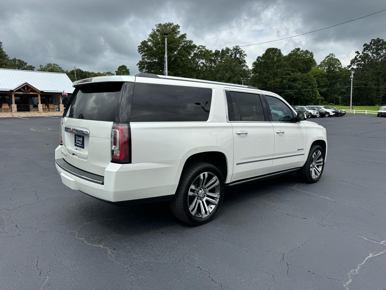 GMC Yukon XL 4WD 4dr Denali 2019