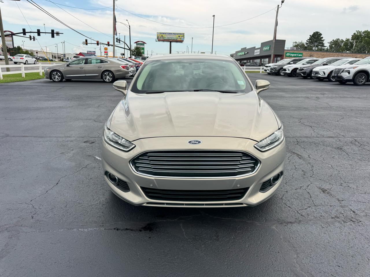 Ford Fusion 4dr Sdn SE FWD 2016