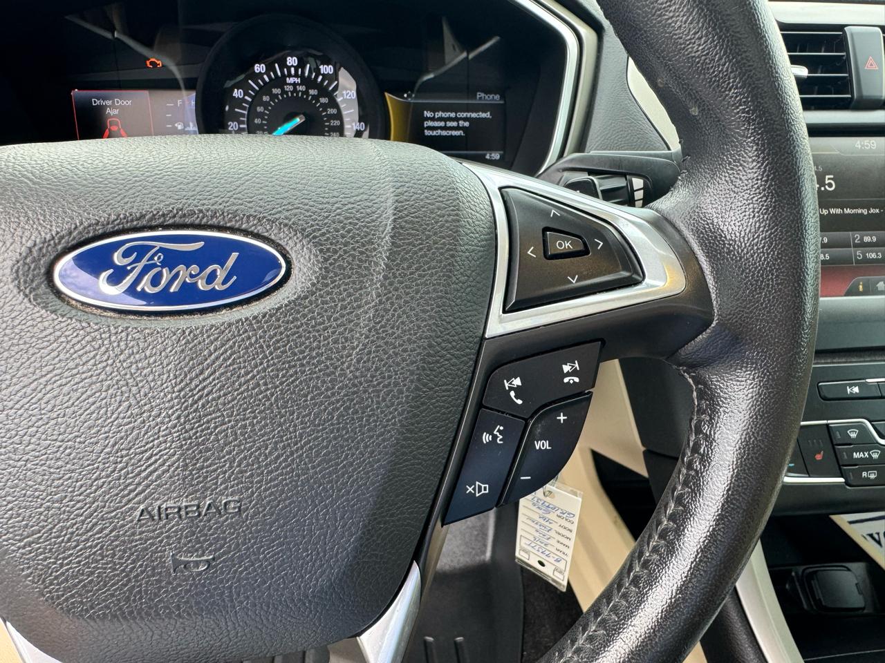 Ford Fusion 4dr Sdn SE FWD 2016