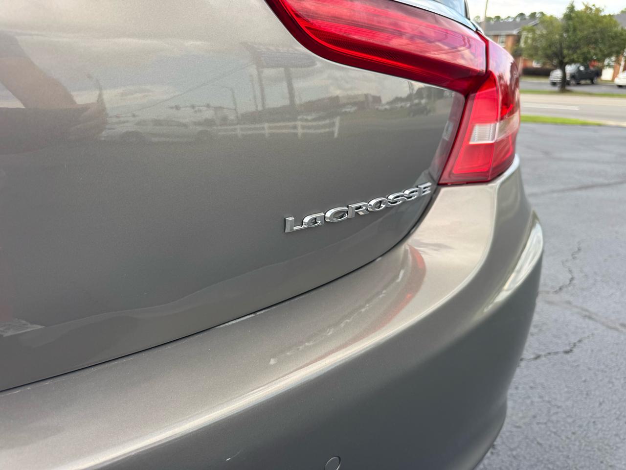 Buick LaCrosse 4dr Sdn Preferred FWD 2018