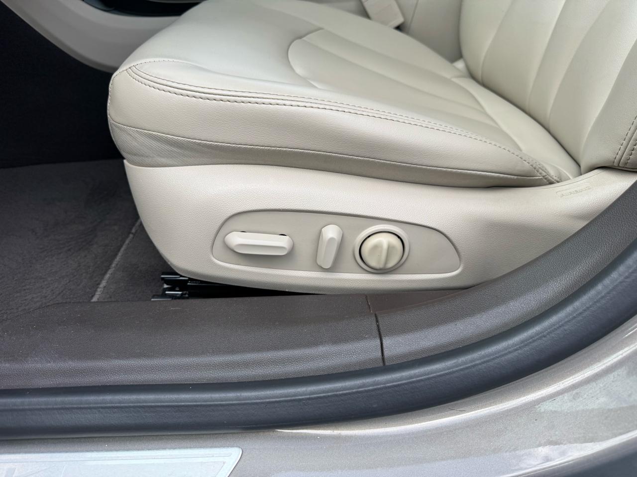 Buick LaCrosse 4dr Sdn Preferred FWD 2018