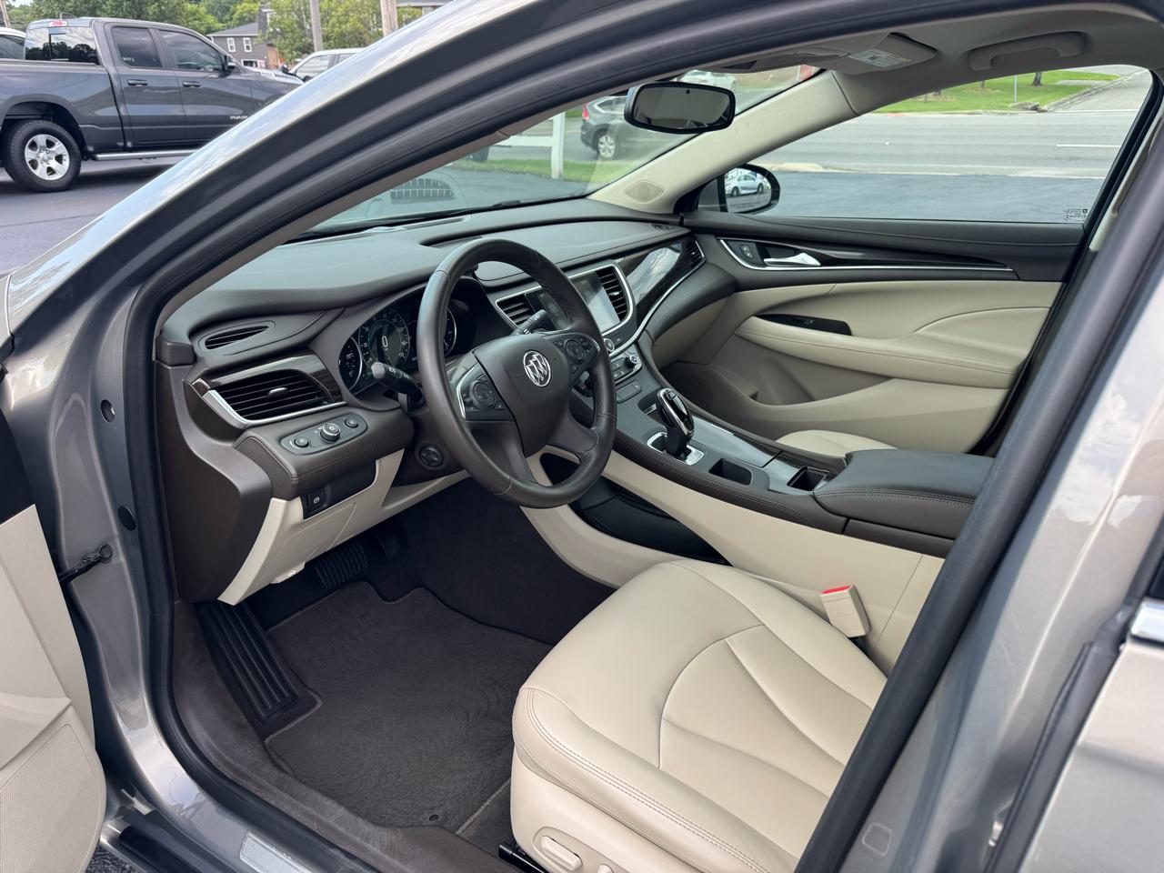 Buick LaCrosse 4dr Sdn Preferred FWD 2018