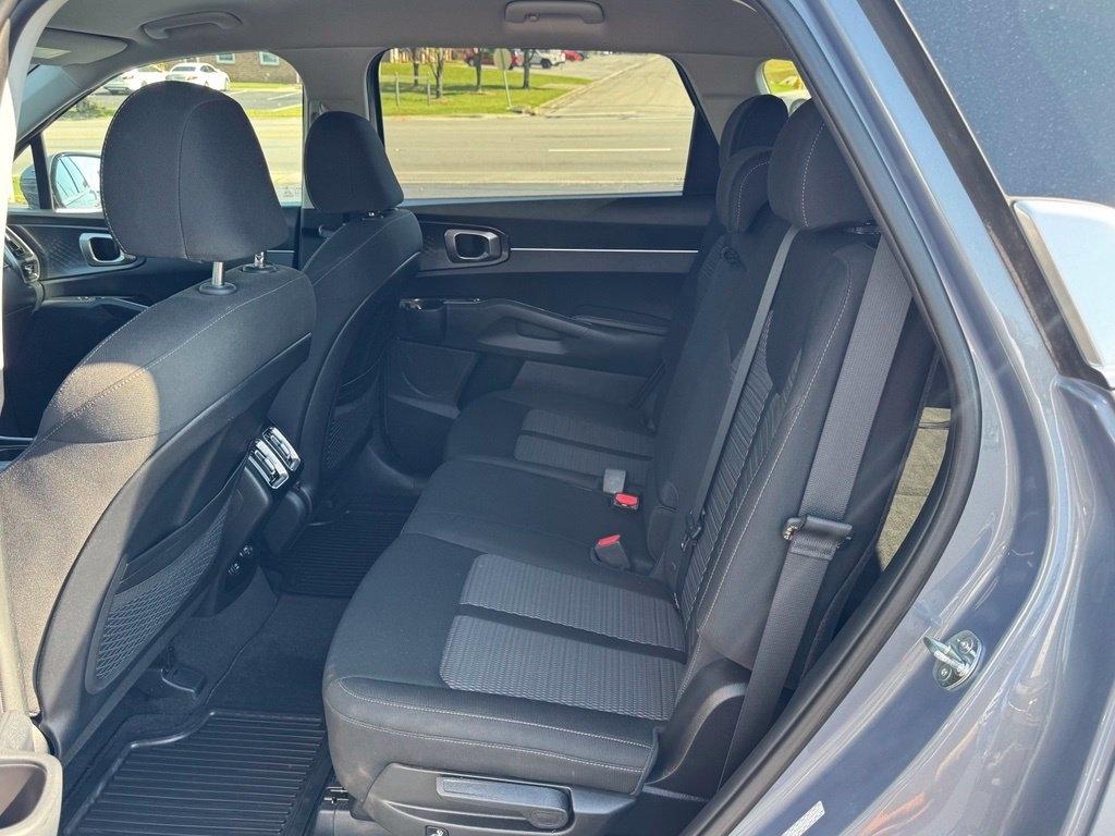 Kia Sorento LX FWD 2023