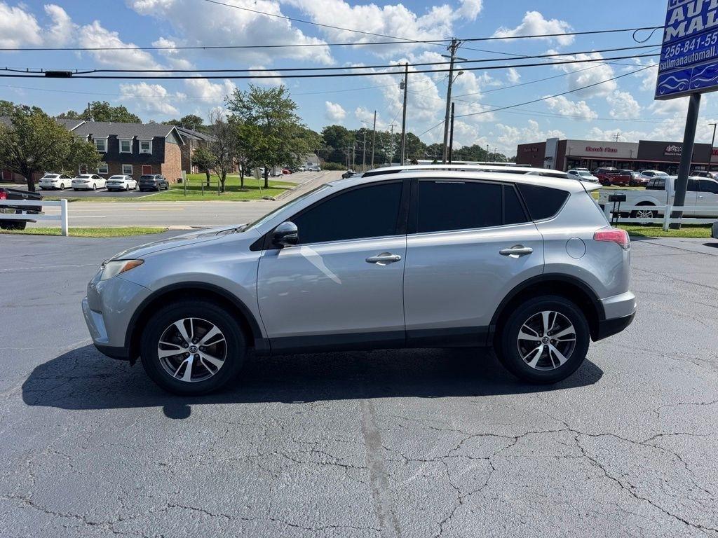 Toyota RAV4 AWD 4dr XLE (Natl) 2016
