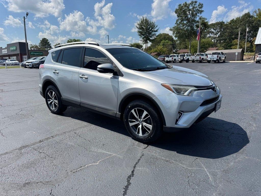 Toyota RAV4 AWD 4dr XLE (Natl) 2016