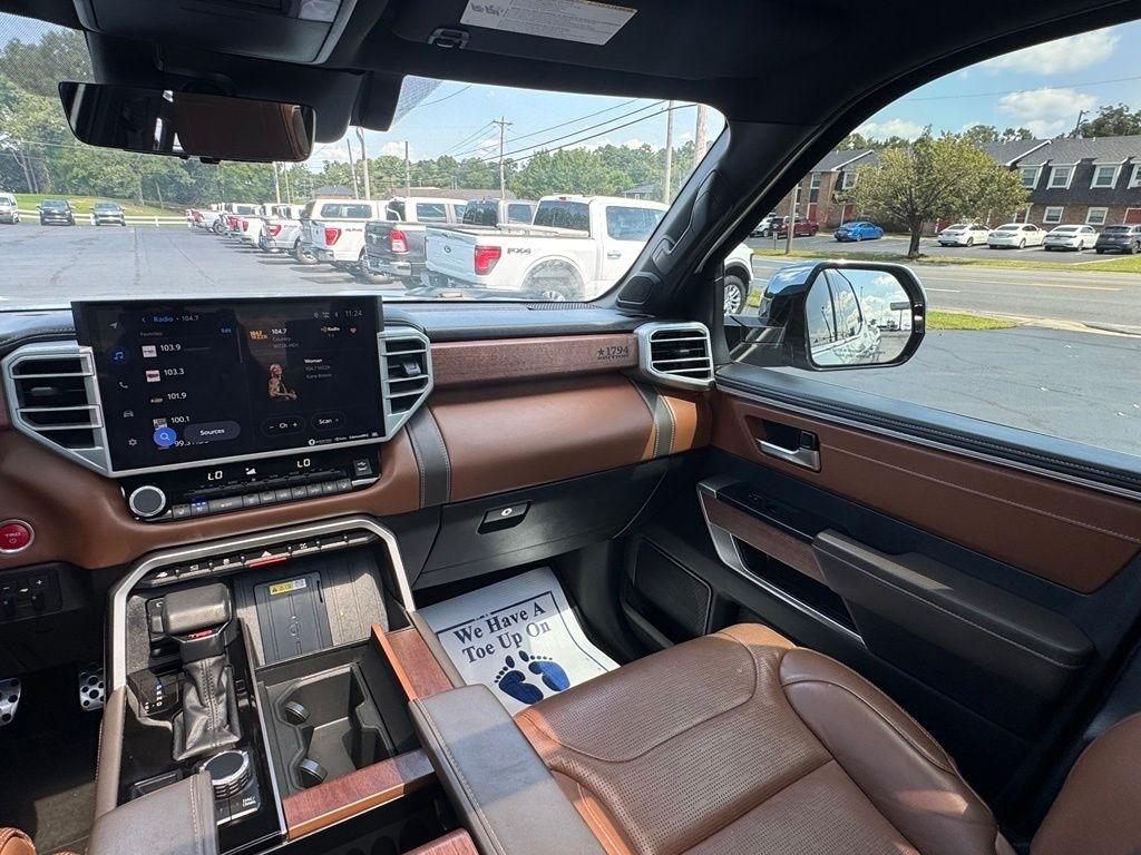 Toyota Tundra 4WD 1794 Edition Hybrid CrewMax 5.5' Bed (Natl) 2023