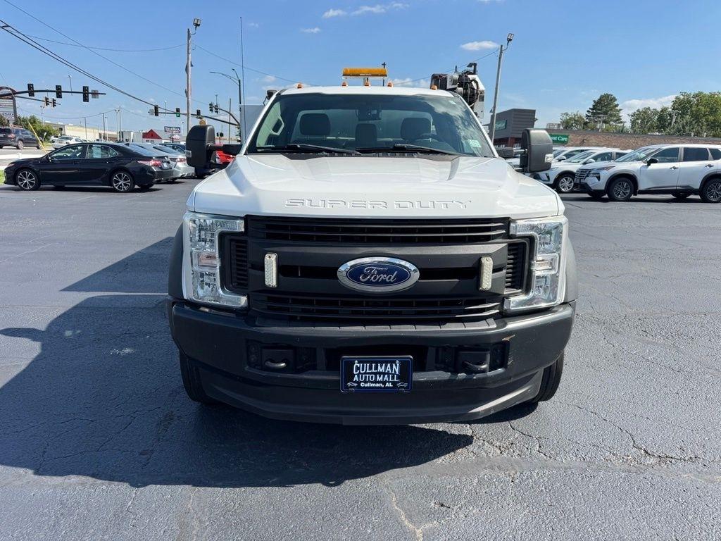 Ford Super Duty F-550 DRW XLT 4WD Reg Cab 145" WB 60" CA 2019