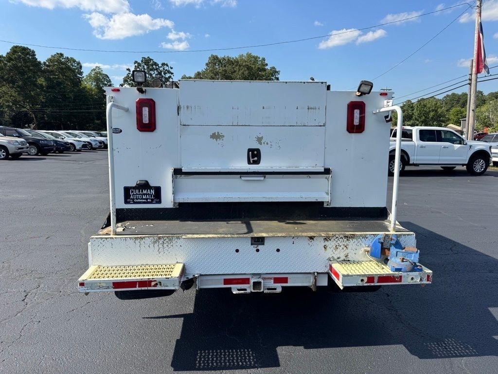 Ford Super Duty F-550 DRW XLT 4WD Reg Cab 145" WB 60" CA 2019