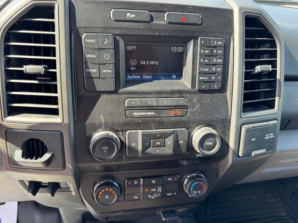 Ford Super Duty F-550 DRW XLT 4WD Reg Cab 145" WB 60" CA 2019
