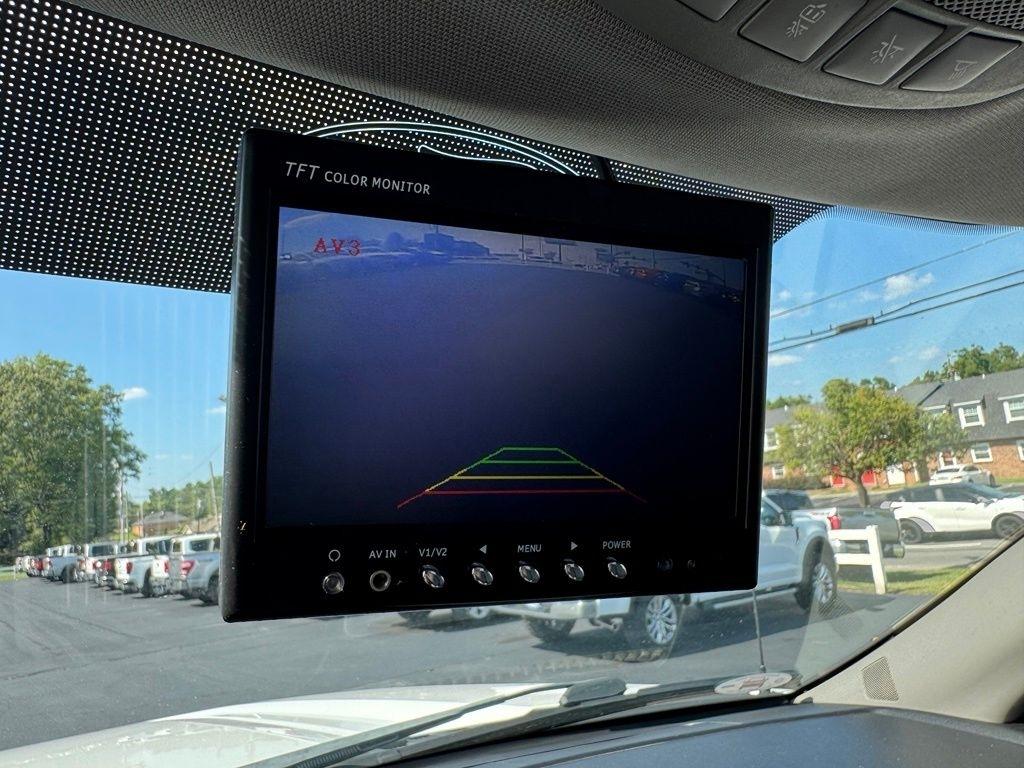 Ford Super Duty F-550 DRW XLT 4WD Reg Cab 145" WB 60" CA 2019