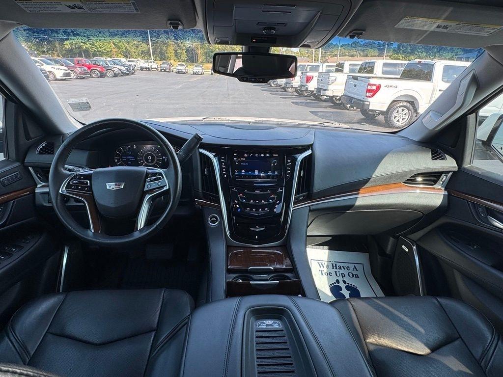 Cadillac Escalade photo 24