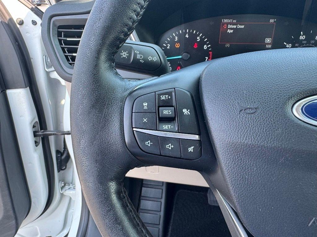 Ford Escape SEL FWD 2020
