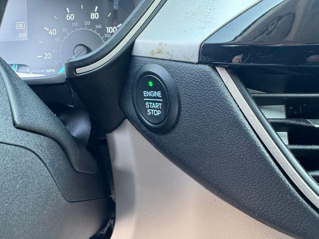 Ford Escape SEL FWD 2020