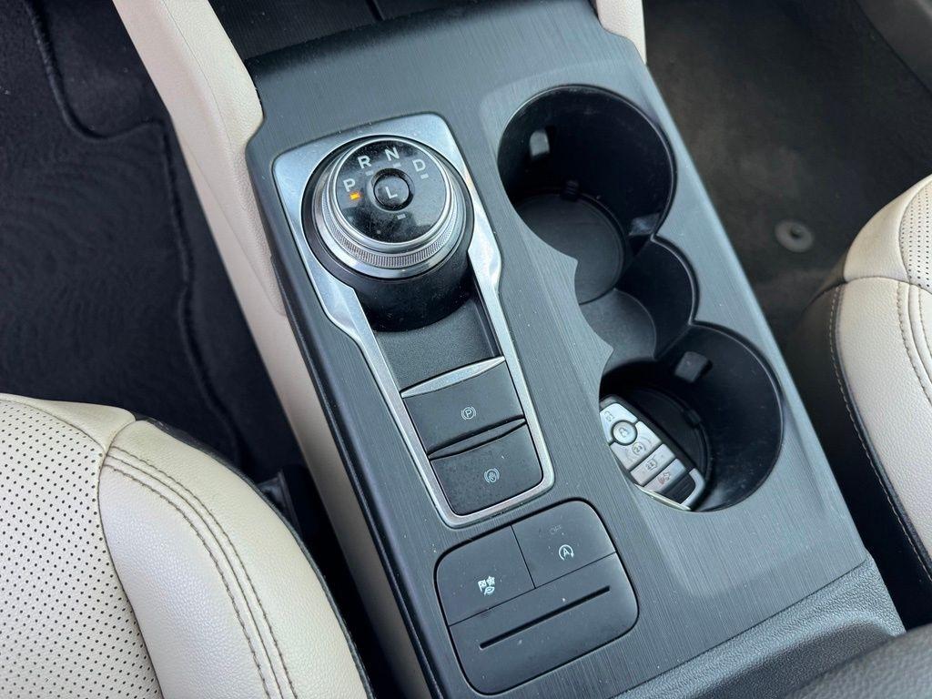 Ford Escape SEL FWD 2020