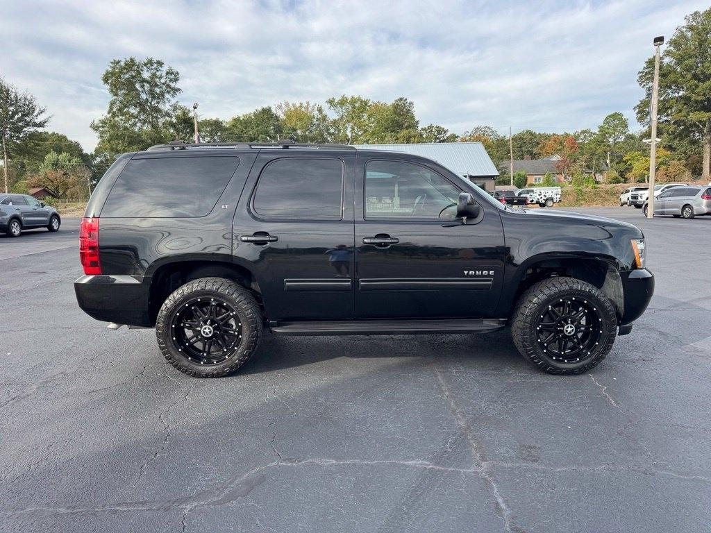 Chevrolet Tahoe 4WD 4dr 1500 LT 2011