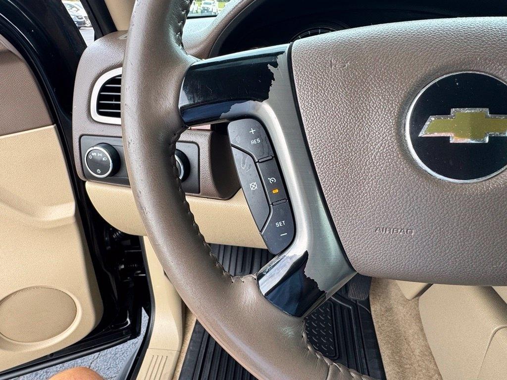 Chevrolet Tahoe 4WD 4dr 1500 LT 2011