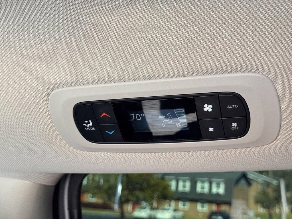 Chrysler Pacifica Touring L FWD 2021