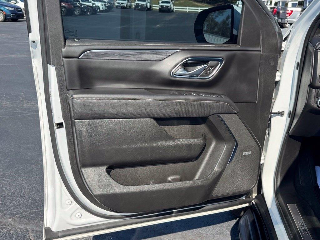 GMC Yukon 2WD 4dr SLT 2023