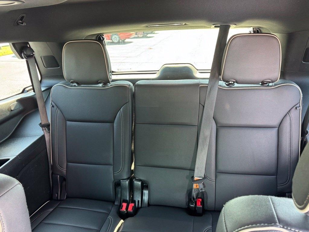GMC Yukon 2WD 4dr SLT 2023
