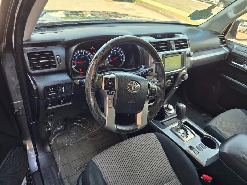 Toyota 4Runner SR5 4WD 2014 Toyota 4Runner SR5 4WD 2014