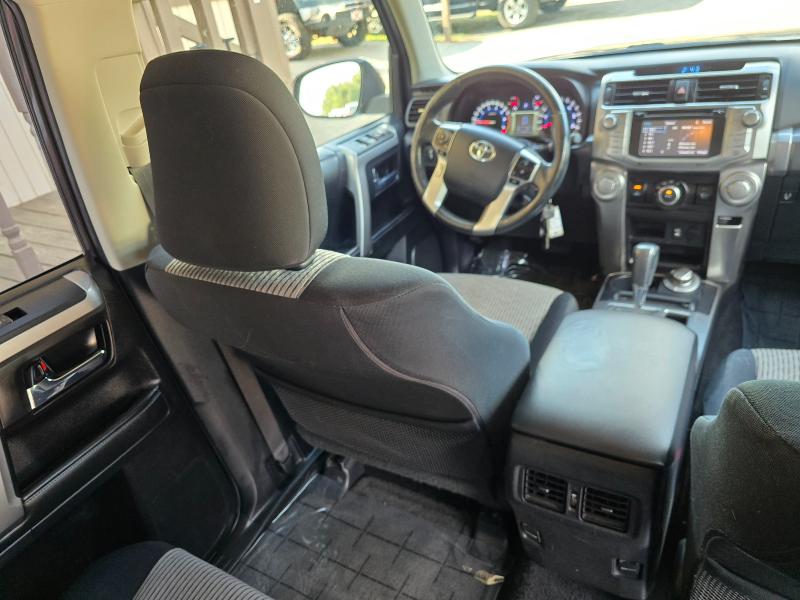 Toyota 4Runner SR5 4WD 2014 Toyota 4Runner SR5 4WD 2014