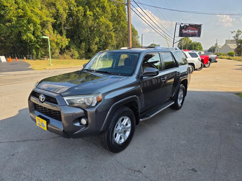 Toyota 4Runner SR5 4WD 2014 Toyota 4Runner SR5 4WD 2014