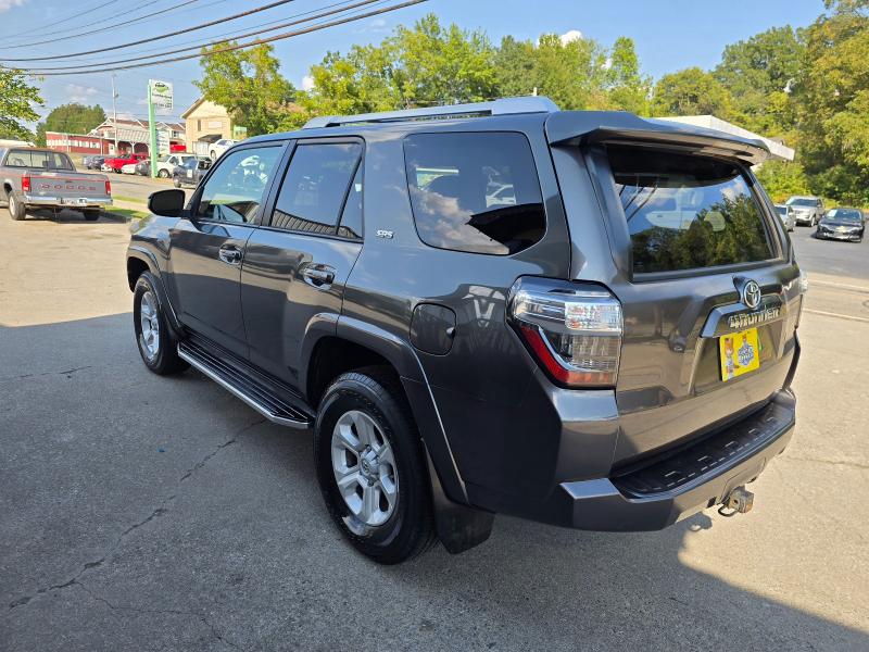 Toyota 4Runner SR5 4WD 2014 Toyota 4Runner SR5 4WD 2014