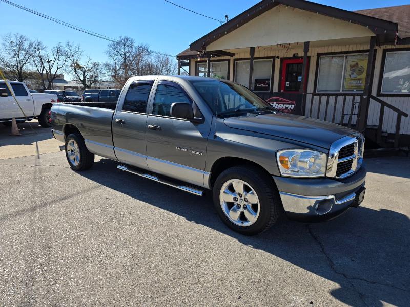 Dodge Ram 1500 ST Quad Cab 2WD 2007