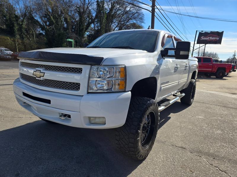 Chevrolet Silverado 1500 LTZ Crew Cab 4WD 2011