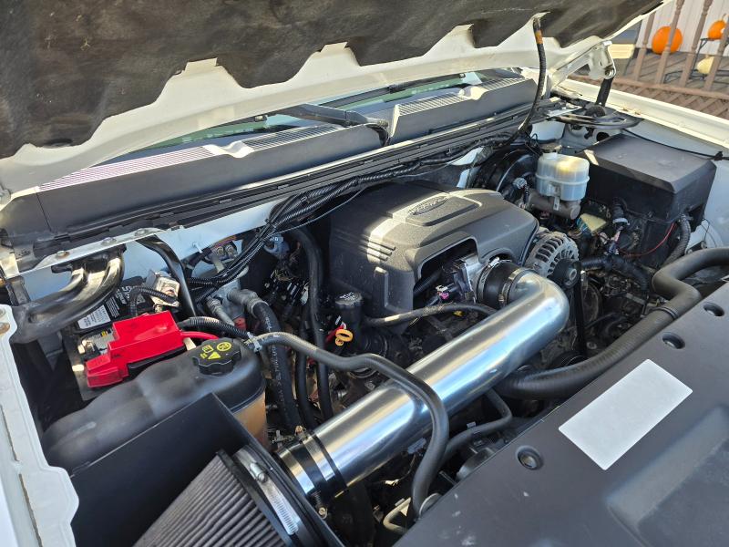 Chevrolet Silverado 1500 LTZ Crew Cab 4WD 2011