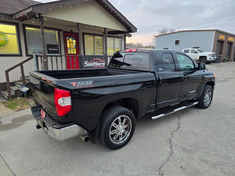 Toyota Tundra SR5 4.6L V8 Double Cab 2WD 2015
