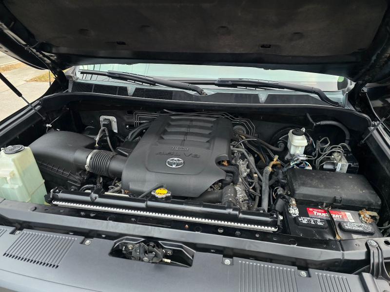 Toyota Tundra SR5 4.6L V8 Double Cab 2WD 2015