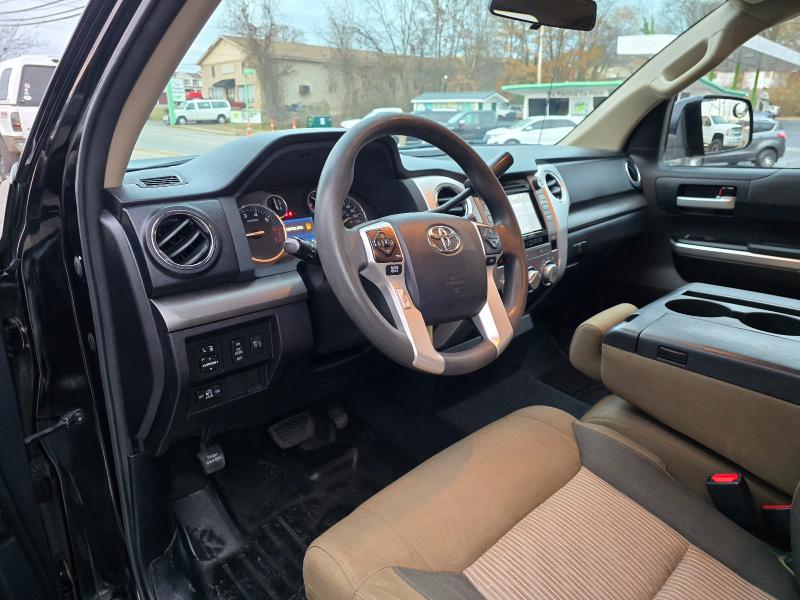 Toyota Tundra SR5 4.6L V8 Double Cab 2WD 2015