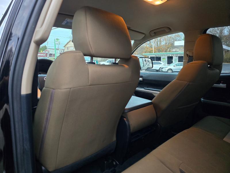 Toyota Tundra SR5 4.6L V8 Double Cab 2WD 2015