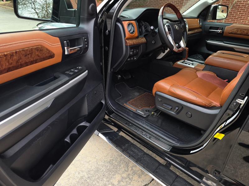 Toyota Tundra 1794 Edition Crew Max 4WD 5.7L V8 2016