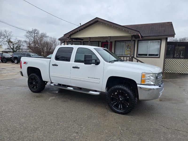 Chevrolet Silverado 1500 LT Crew Cab 4WD 2012
