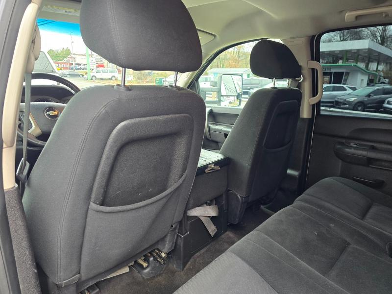 Chevrolet Silverado 1500 LT Crew Cab 4WD 2012