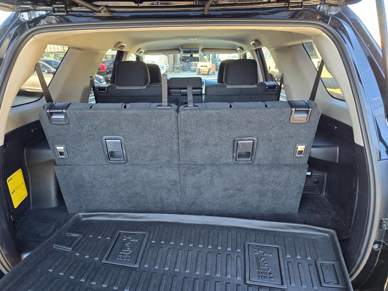 Toyota 4Runner SR5 2WD 2015