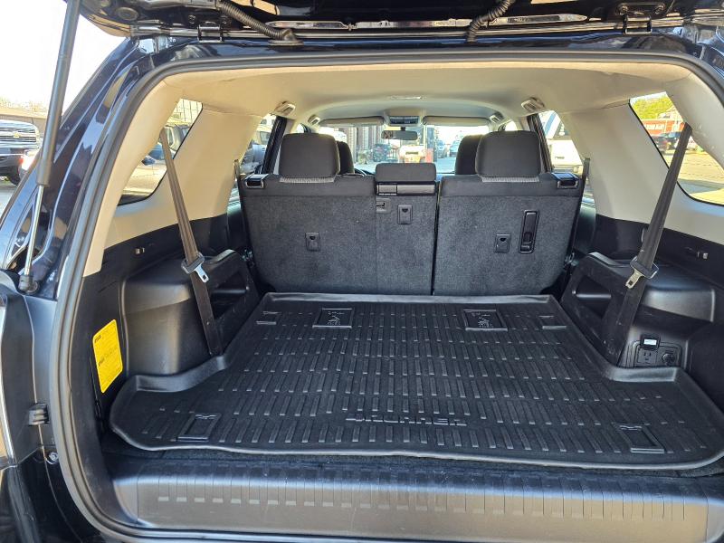 Toyota 4Runner SR5 2WD 2015