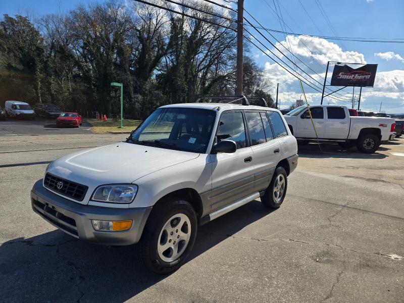 2000 Toyota RAV4 4-Door 2WD