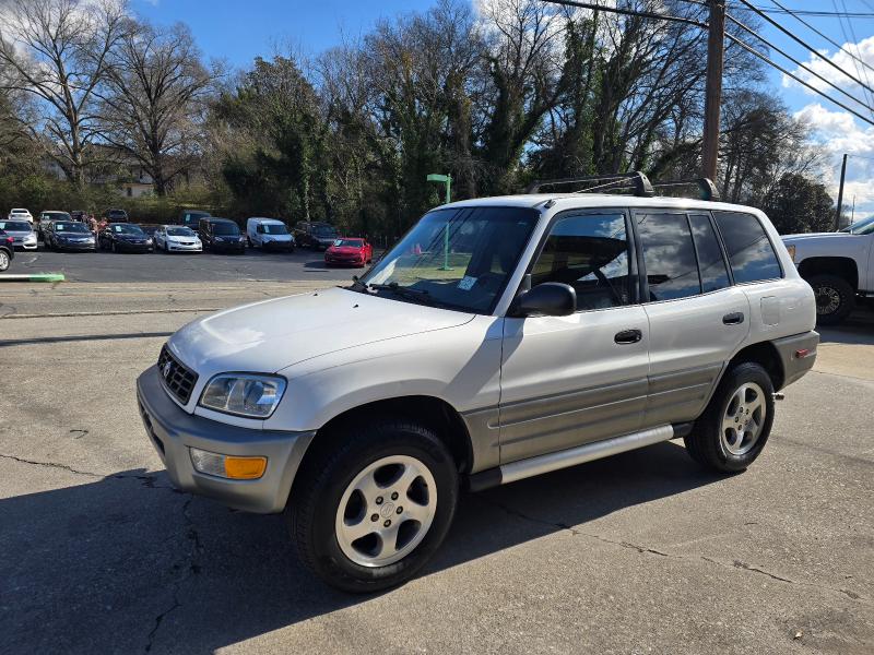 Toyota RAV4 4-Door 2WD 2000