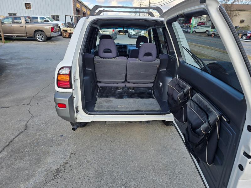Toyota RAV4 4-Door 2WD 2000