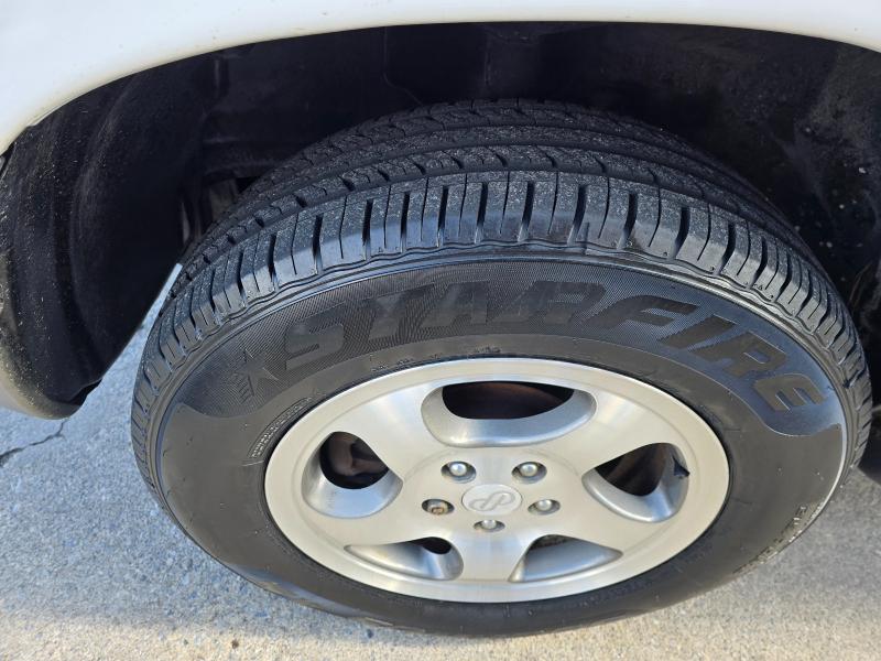 Toyota RAV4 4-Door 2WD 2000