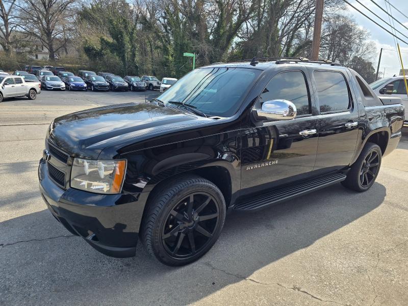 Chevrolet Avalanche LT 2WD 2012